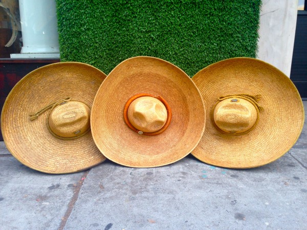 3 sombreros