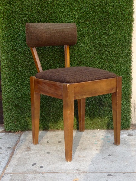 mid century accent chair