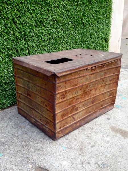 vintage metal box w/lid (originally used for transporting eggs)