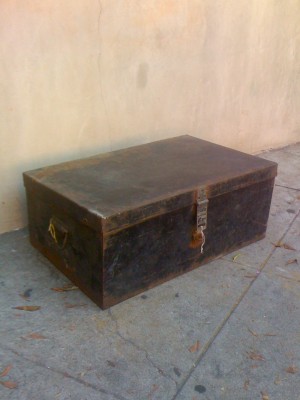 vintage metal black trunk (heavy!)