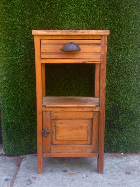 vintage entry table with hardware