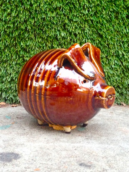 little ceramic piggy bank