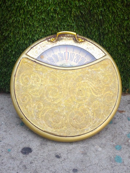 vintage gold ornate scale