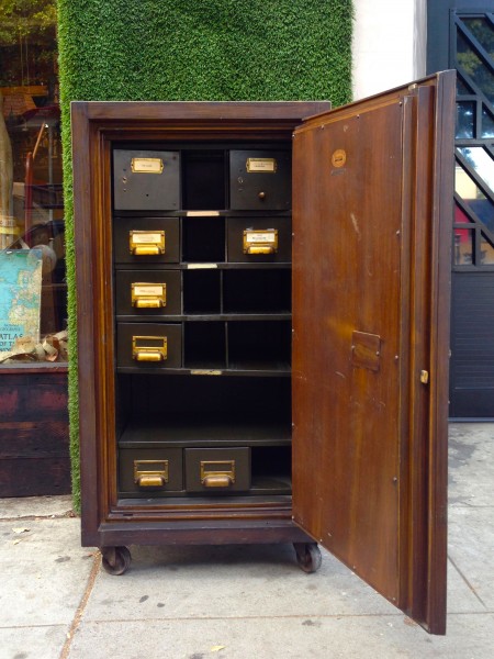 awesome vintage safe on wheels (heavy!!)