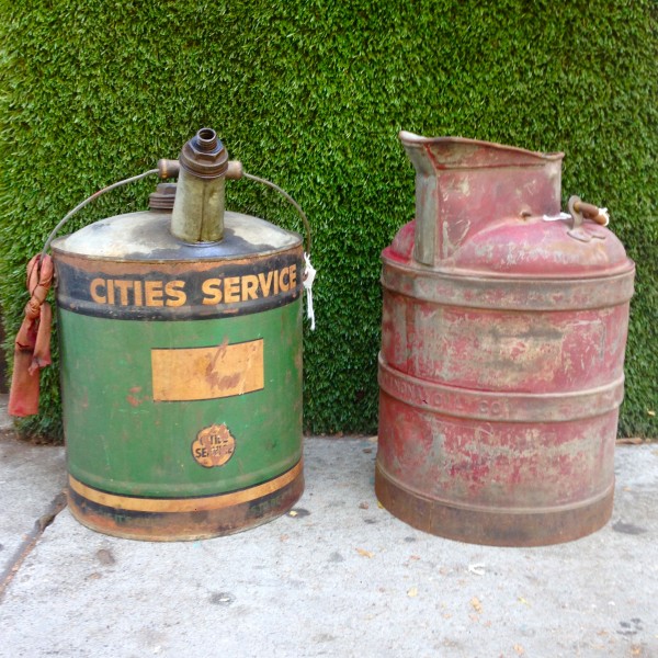 vintage oil cans