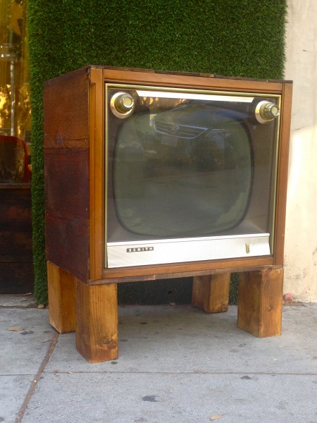 vintage zenith tv / end table